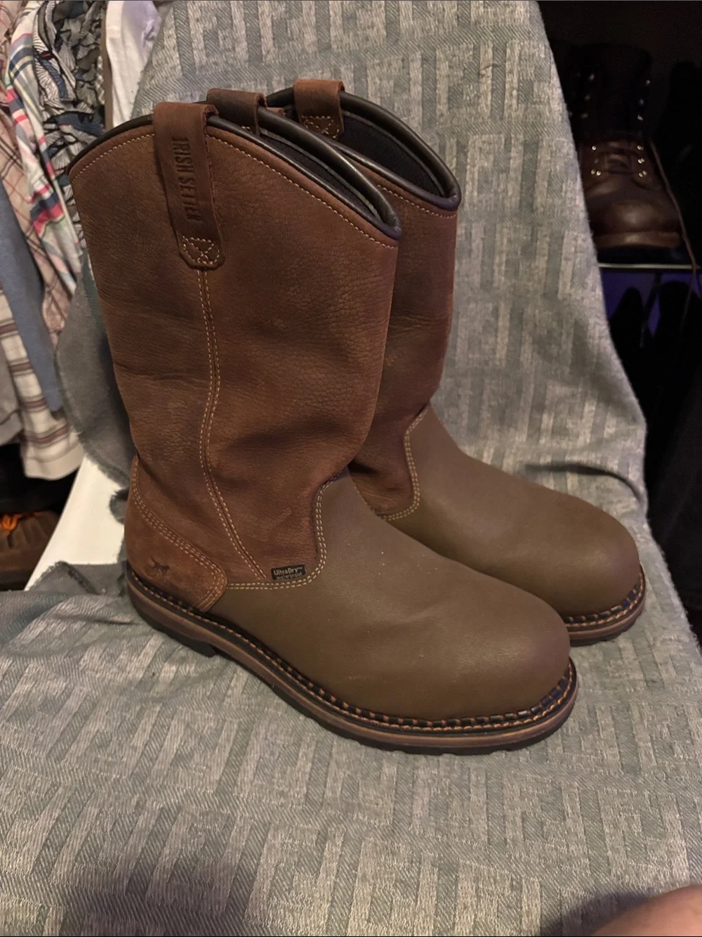 Irish Setter Brown Two-Tone Pull-On Safety Toe Work Boots - Picture 1 of 3